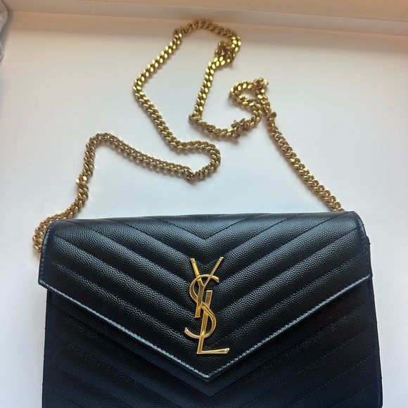 Saint Laurent Cassandre Envelope Chain Wallet - Picture 7 of 10